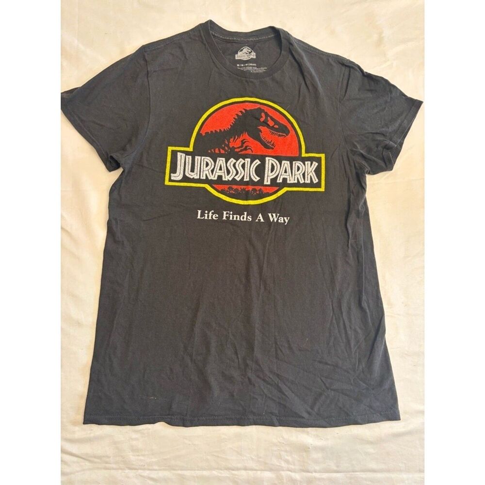 Men's Jurassic World T-shirt Size M Black Graphic Tee